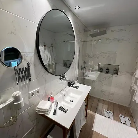 Aparthotel Turisticos La Plaza Chipiona